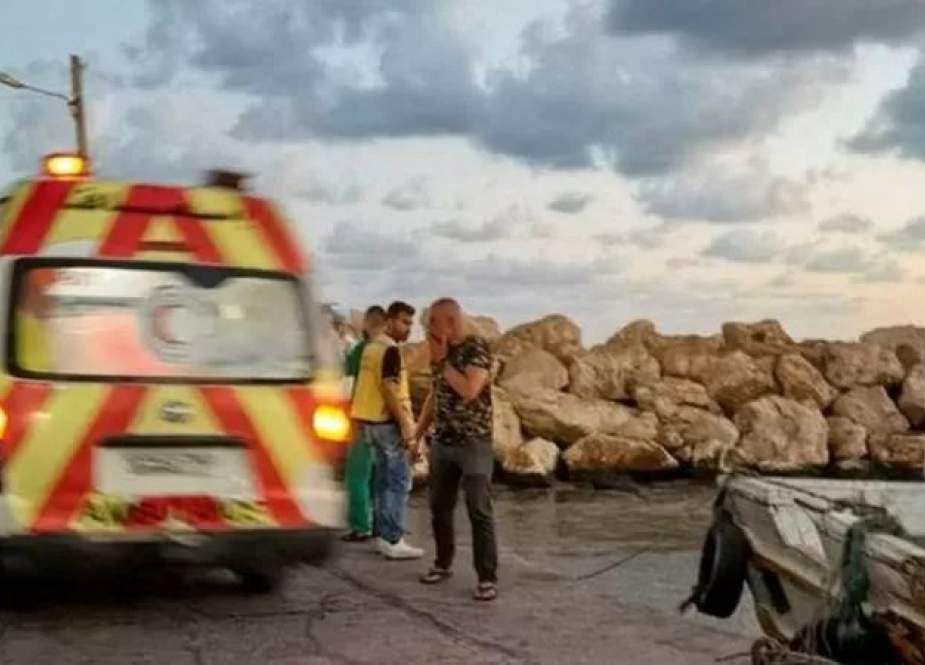 سوريا: إجراءات تسليم الجثث لذوي ضحايا المركب اللبناني الغارق مستمرة