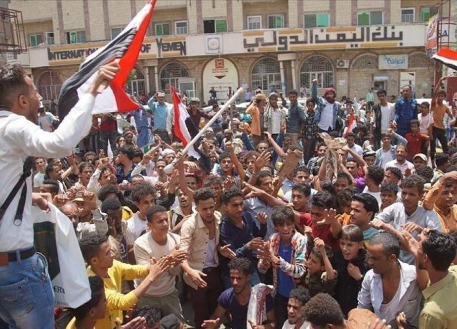تدهور الوضع المعيشي في محافظة عدن