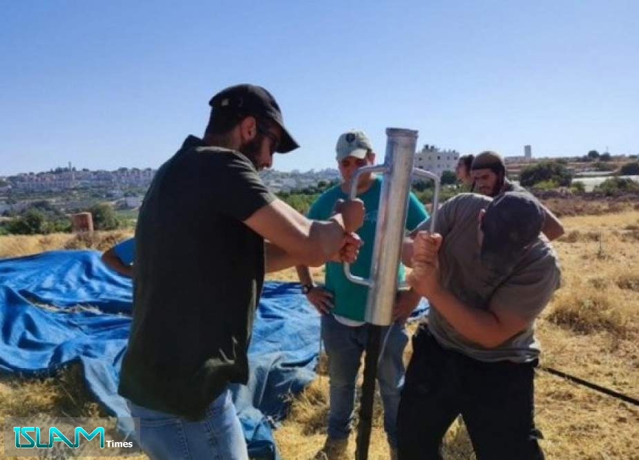 Israeli Settlers Set up Tents on Palestinian-Owned Land near Bethlehem as a prelude to Occupying It