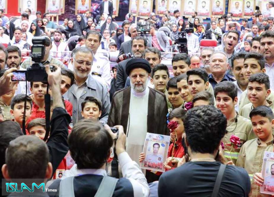 Raisi: The Brave Iranian People Won’t Allow the Enemies to Control Their Country