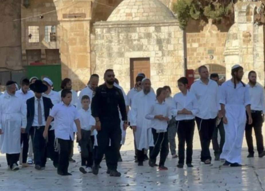 عید کیپور پر سینکڑوں یہودی آبادکاروں کا مسجدالاقصیٰ میں غیر قانونی داخلہ