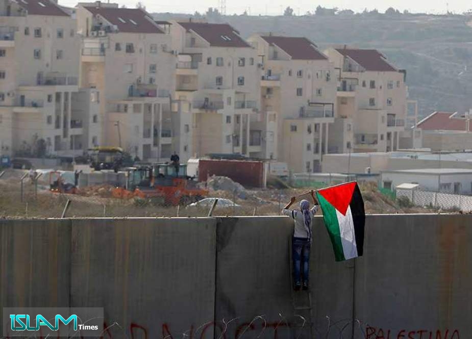 ‘Israeli’ Military to Steal 320,000 More Square Meters of Palestinian