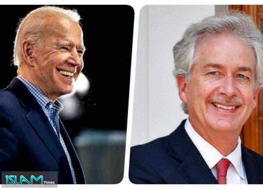 Biden and Burns in Double Act to Split Putin and Xi