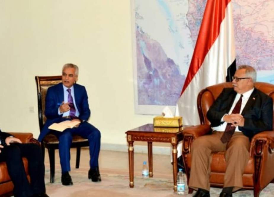 بن حبتور : انهاء العدوان وبلوغ السلام كفيل بانهاء معاناة الشعب اليمني