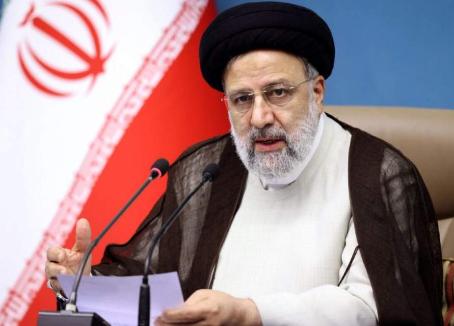 رئيسي: الشعب الإيراني افشل مؤامرات الأعداء على مدى 43 عاما
