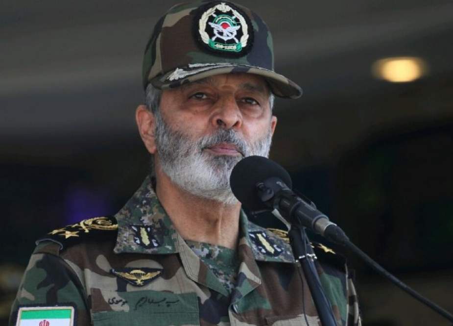 القائد العام للجيش الايراني: فكر التعبئة آلية فعالة لاحباط مؤامرات الأعداء