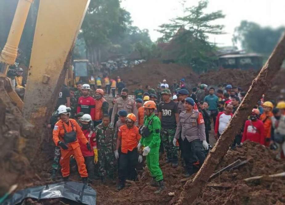 BNPB Sebar 3.175 Tenaga Kesehatandi 194 Titik Pengungsian Gempa Cianjur