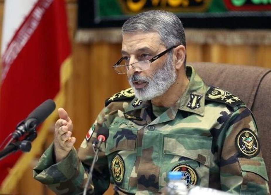 Mayor Jenderal Mousavi: Tentara Siap Menghadapi Apa Pun Ancaman Asing 
