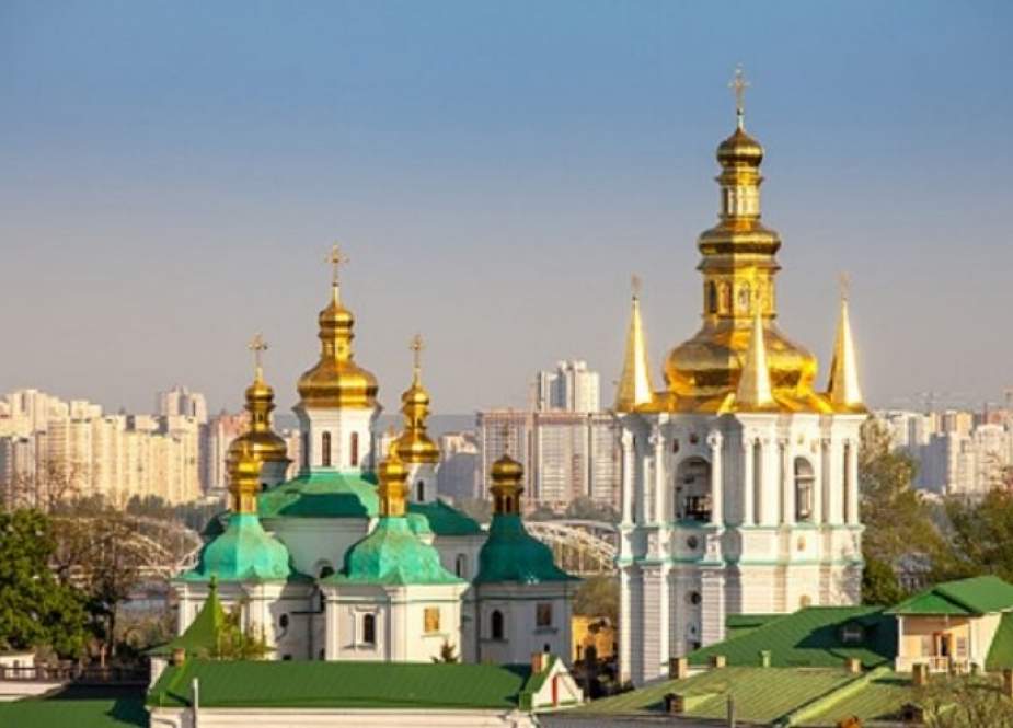 زاخاروفا: نظام كييف يسعى لتفريق الأرثوذكس في أوكرانيا
