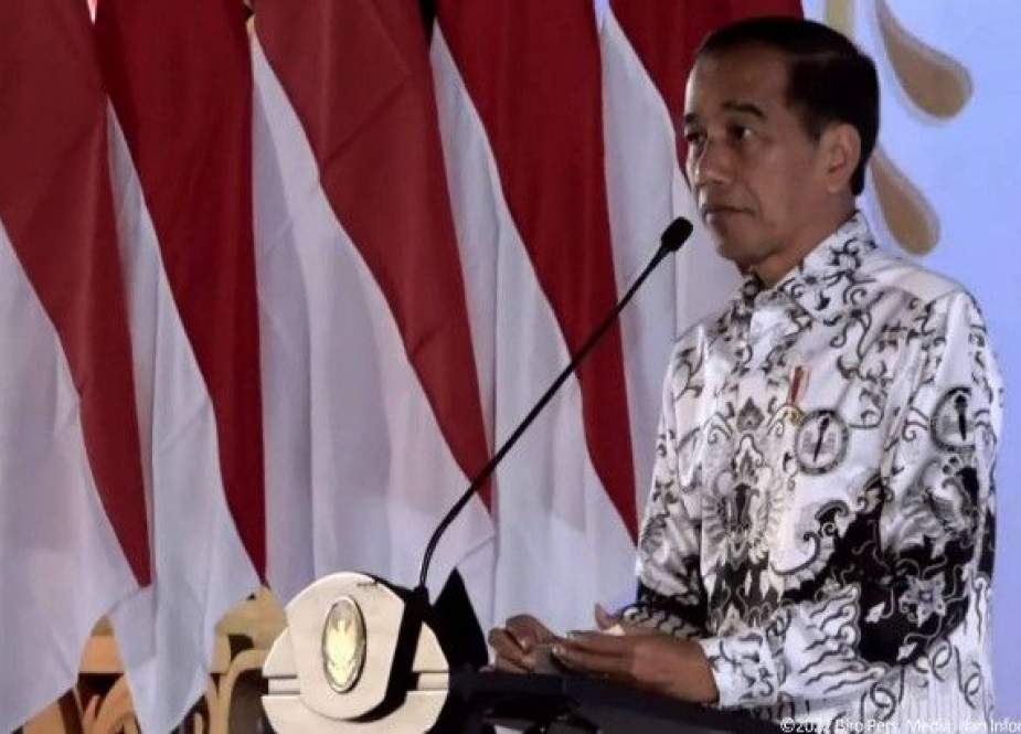 Jokowi ke Para Guru: Jangan Berikan Ilmu Usang, Buat Siswa Miliki Daya Kritis yang Baik
