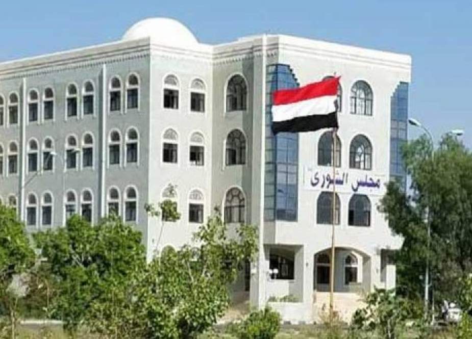 مجلس الشورى اليمني يدين التفجير بمسجد الزيار في حضرموت