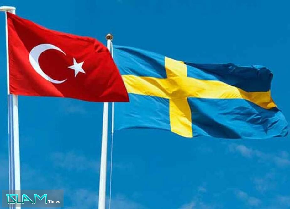 Türkiyə: İsveç NATO-ya daxil olmağı ağlından çıxarsın