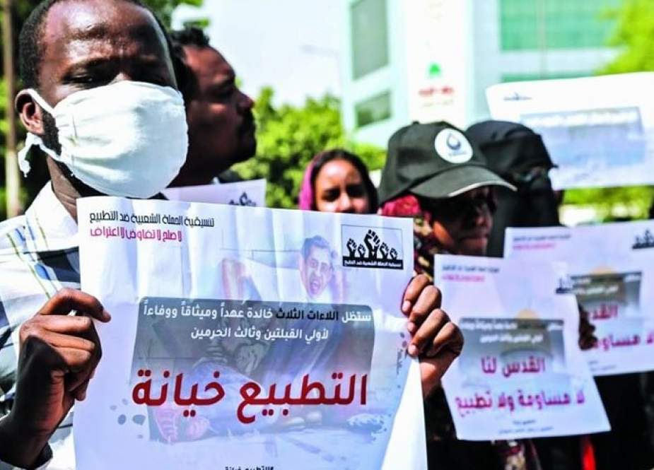 صحيفة عبرية: السودان يستعد للتوقيع على اتفاقية التطبيع