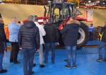 Rusia Beralih ke Traktor Iran untuk Membajak Pertaniannya