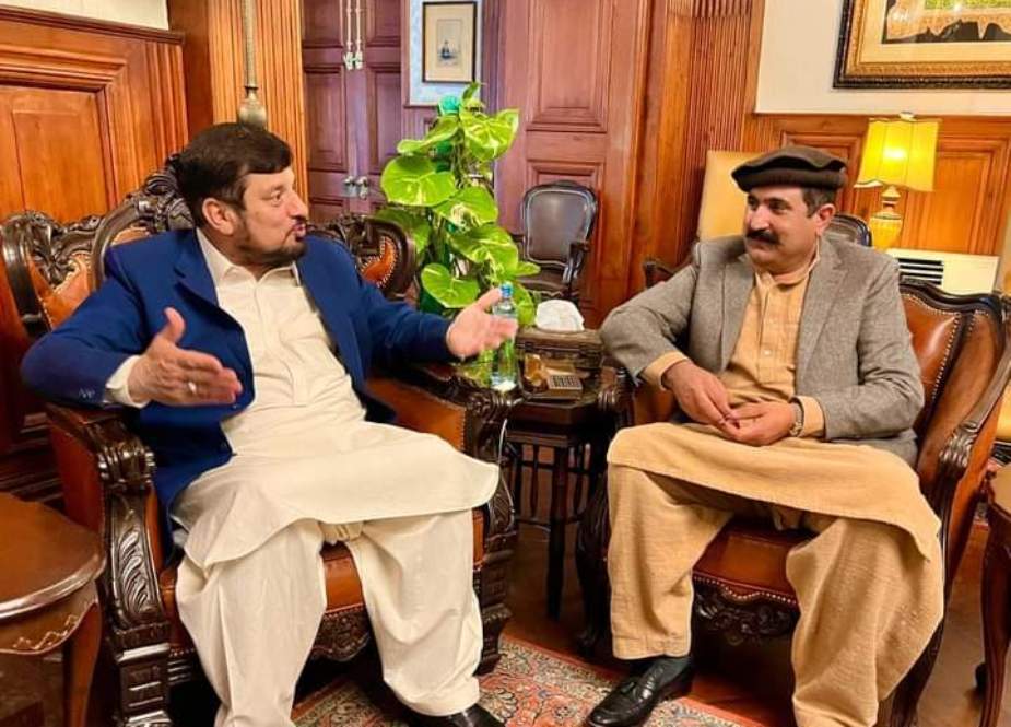 وفاقی وزیر ساجد حسین طوری کی گورنر خیبر پختونخوا حاجی غلام علی سے ملاقات