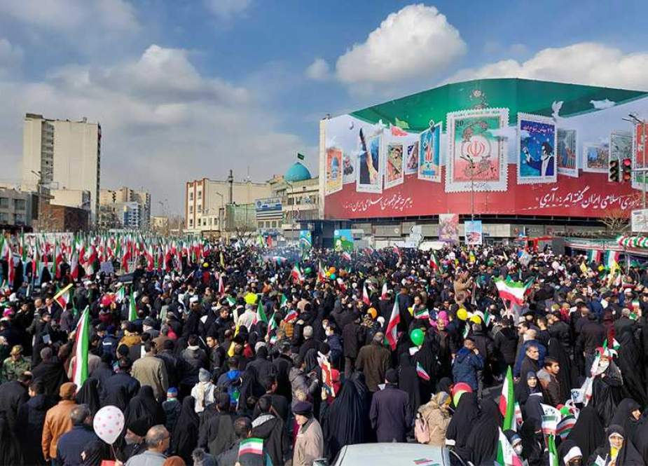 Revolusi Iran: Kemenangan Rakyat dan Kebangkitan Islam