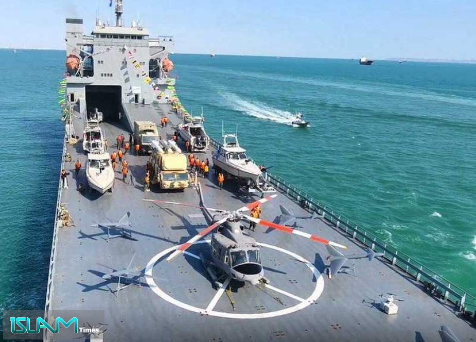 IRGC Equips New Warship with Kamikaze Drones, Warns of “Firm Response” to Any Offensive
