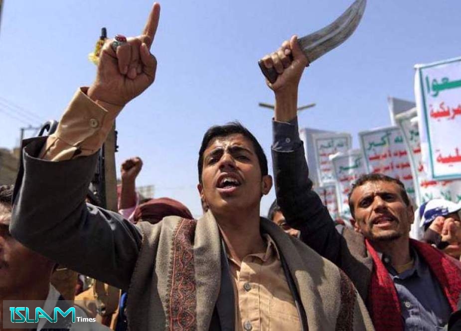 Supporters of Yemen’s Ansarullah resistance movement