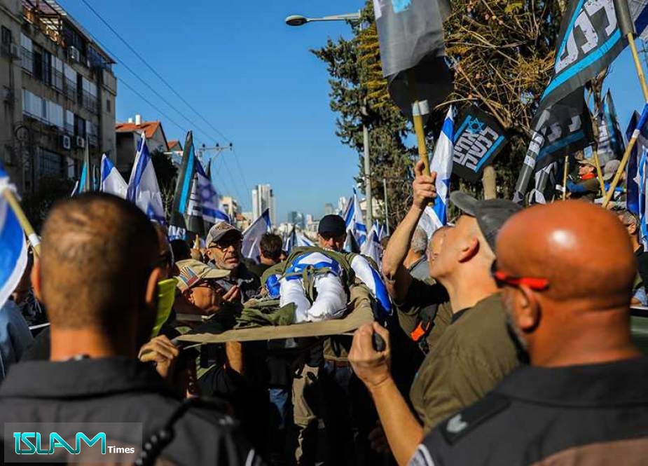 ‘Israeli’ Protesters Block Roads as Netanyahu Nixes Herzog Proposal