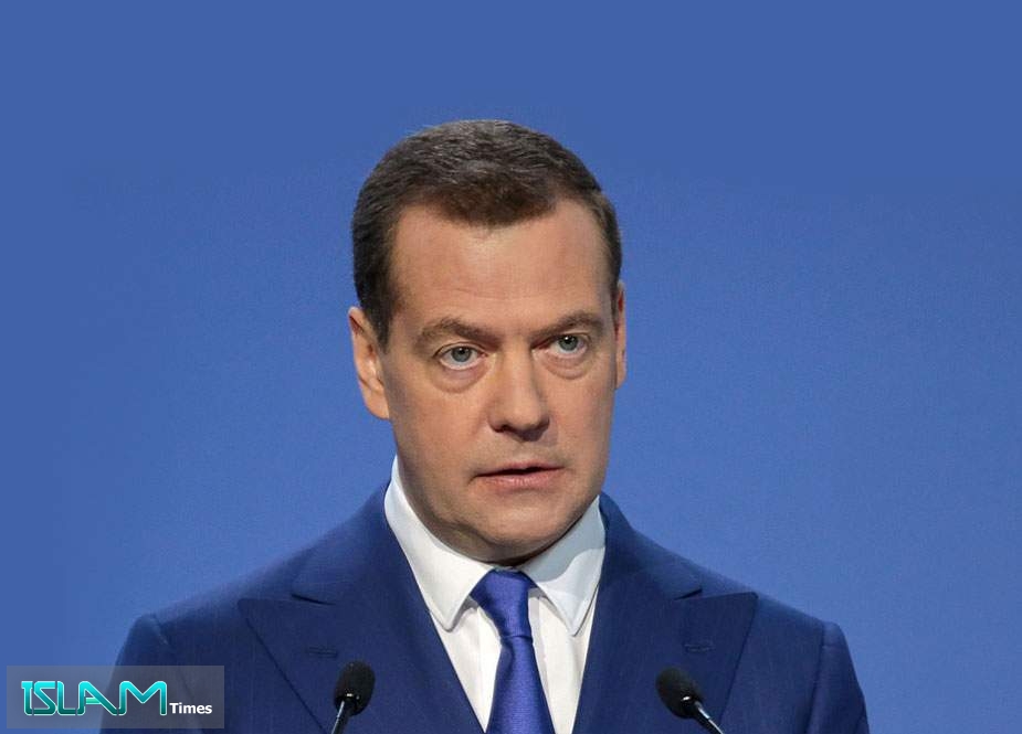 Medvedev: Amerikalılar kobuddurlar