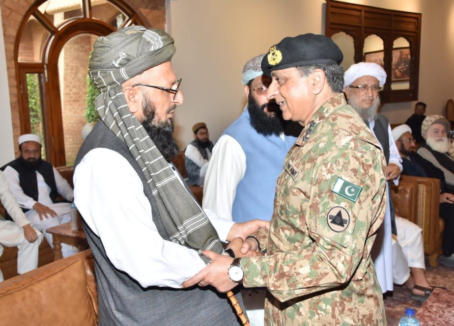 کور کمانڈر پشاور لیفٹیننٹ جنرل حسن اظہر حیات کی شیعہ، سنی علمائے کرام کی ملاقات