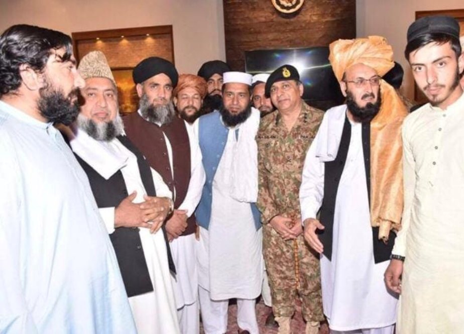 کور کمانڈر پشاور لیفٹیننٹ جنرل حسن اظہر حیات کی شیعہ، سنی علمائے کرام کی ملاقات