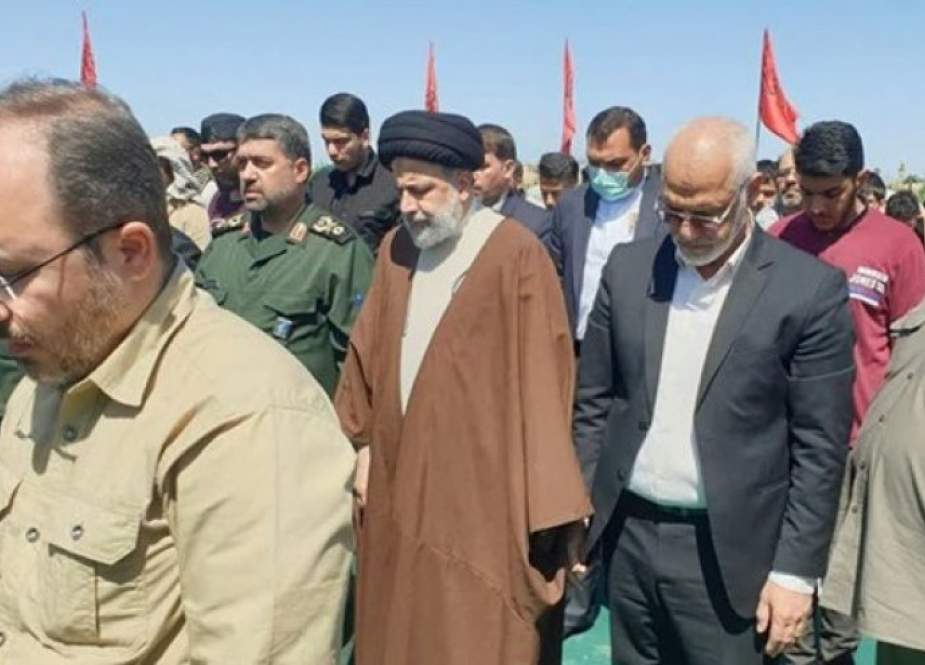 رئيسي: كل ما لدينا هو بفضل الشهداء