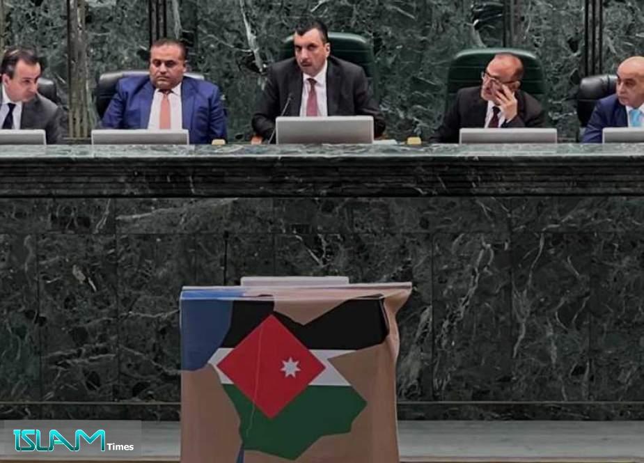 Jordanian Parl’t Calls for Expelling “Israeli” Amb. from Amman