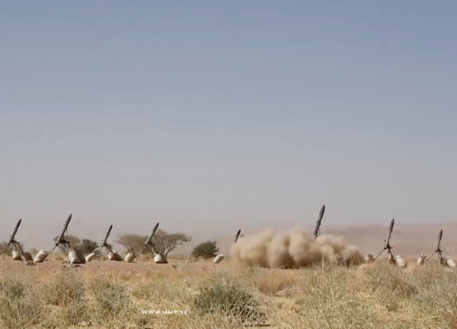 یمنی افواج اپنی جنگی صلاحیت کا مظاہرہ کرتے ہوئے