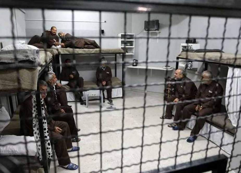 Tahanan Palestina Memulai Mogok Makan Bersama di Penjara 