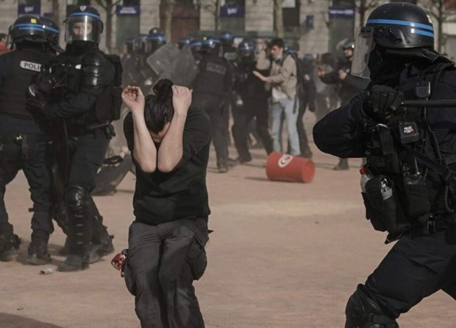 مفوضة حقوق الانسان بإوروبا: لا مبرر للعنف المفرط في فرنسا ضد المتظاهرين