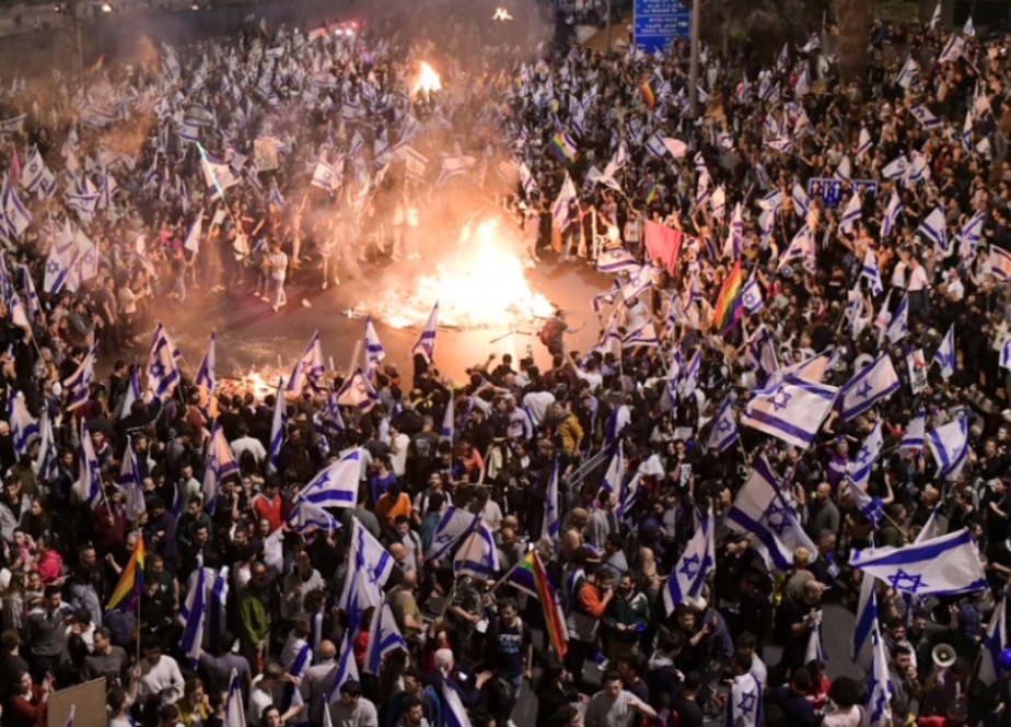 گزشتہ شب اسرائیل میں ہنگاموں کی جھلکیاں