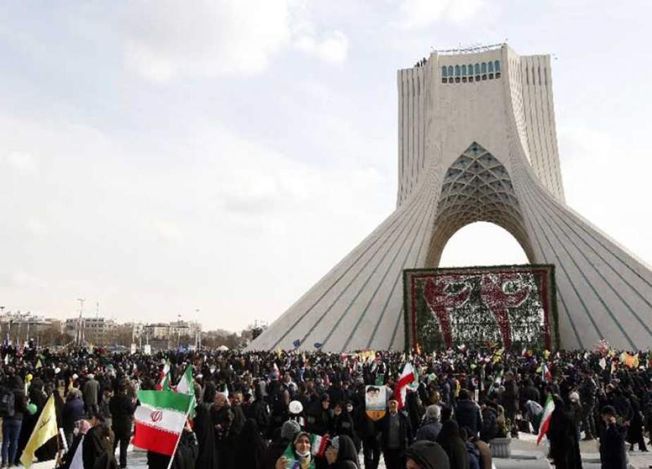 Hari Republik Islam: Iran Merayakan Ulang Tahun ke-44. Akhir Monarki Pahlavi yang Didukung AS 