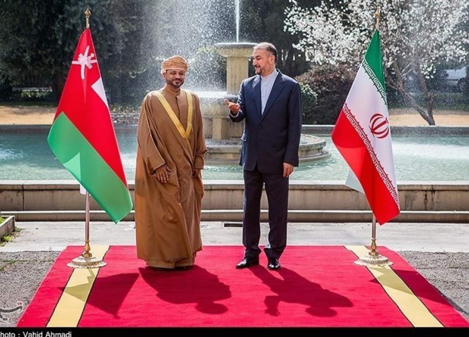 Amir-Abdollahian: Kunjungan Sultan Oman ke Iran untuk Memperkuat Hubungan 
