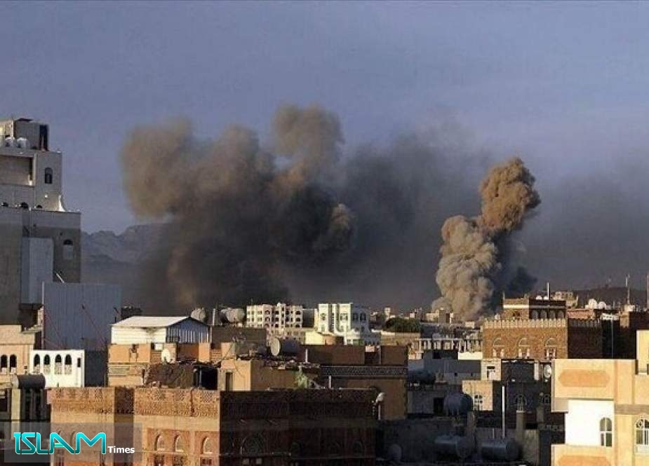 2 Yemenis Killed in Artillery Attack amid Peace Talks