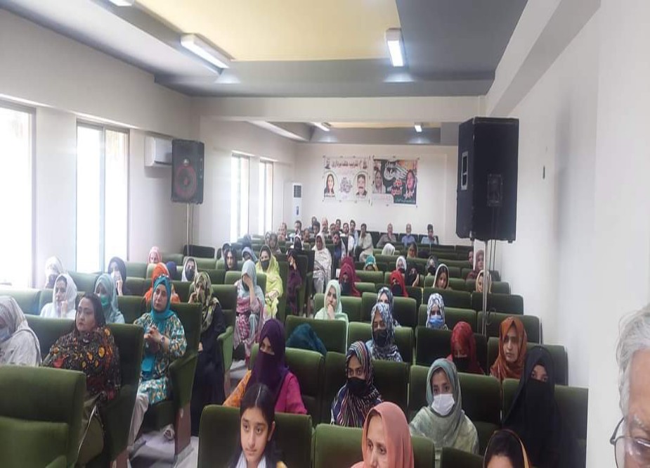 جامعہ کشمیر میں ایم ایس ایف خواتین ونگ کی تقریب حلف برداری