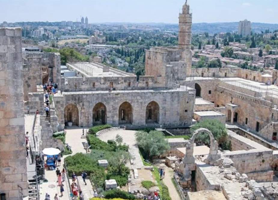 الاحتلال يستكمل تهويد برج قلعة القدس ومسجدها