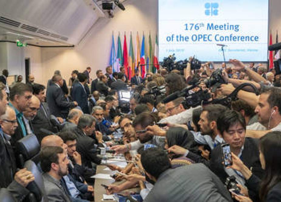 Media: OPEC Menolak Outlet Berita Utama Barat