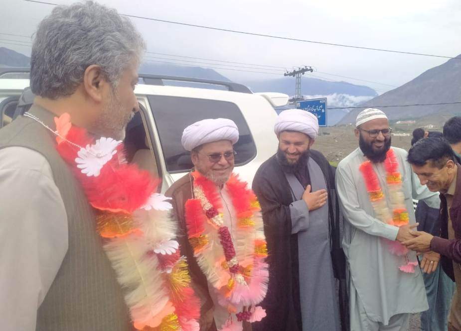 علامہ شبیر حسن میثمی وفد کے ہمراہ گلگت کے دورے پر پہنچ گئے