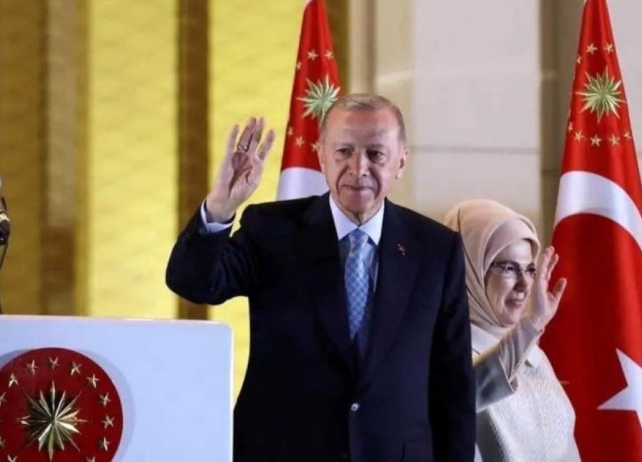 أردوغان يؤدي اليمين الدستورية أمام البرلمان