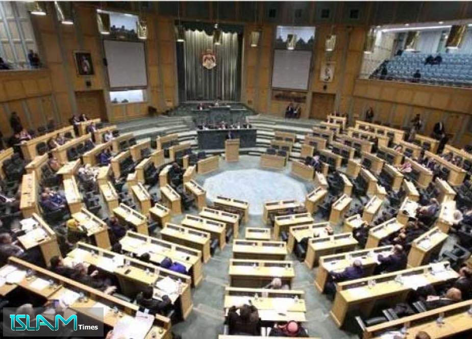 Jordanian MPs Call for Expulsion of “Israeli” Envoy