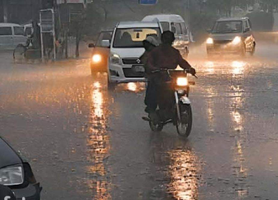 جڑواں شہروں راولپنڈی و اسلام آباد میں موسلا دھار بارش، ہائی الرٹ جاری