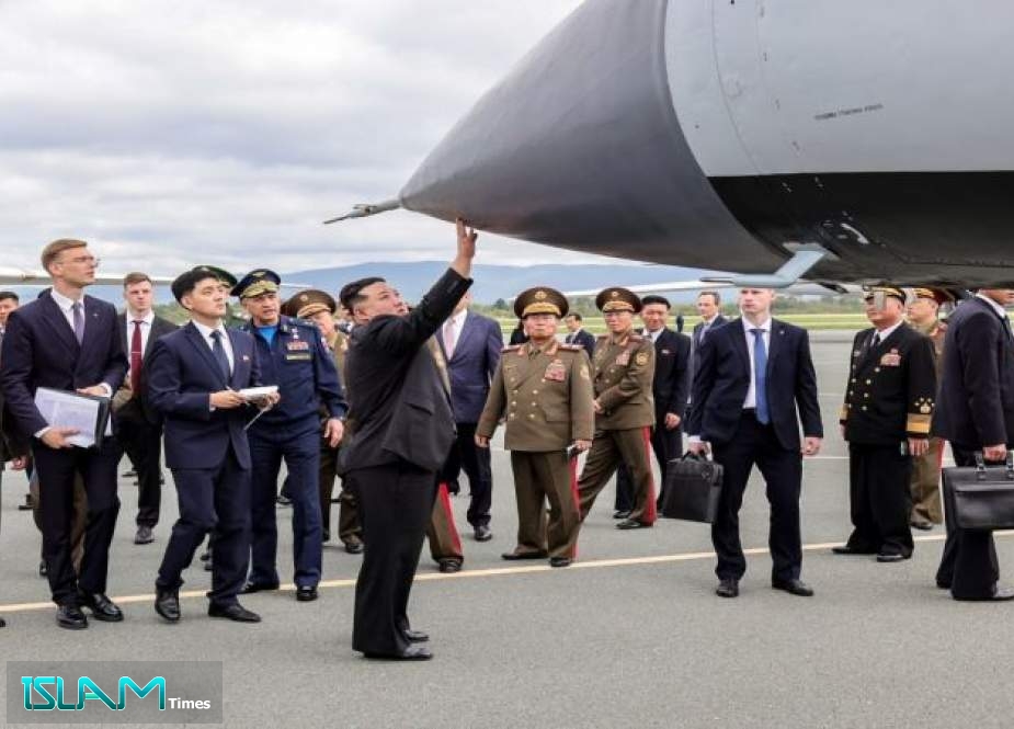 الزعيم الكوري الشمالي يتعرّف على قاذفات استراتيجية روسية