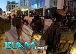 العدو الاسرائيلي شن حملة دهم واعتقال بالضفة المحتلة