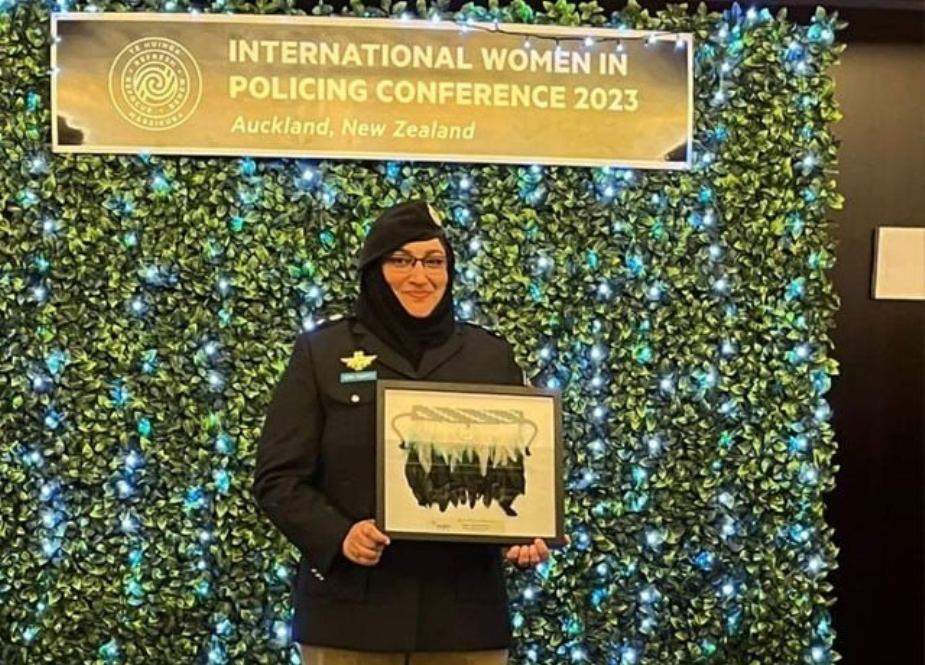 خیبر پختونخوا کی خاتون پولیس افسر کے لیے عالمی ایوارڈ