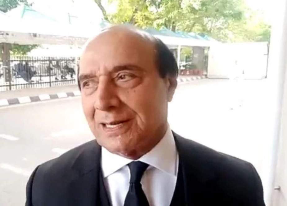 ملک بے آئین چل رہا ہے، طیف کھوسہ