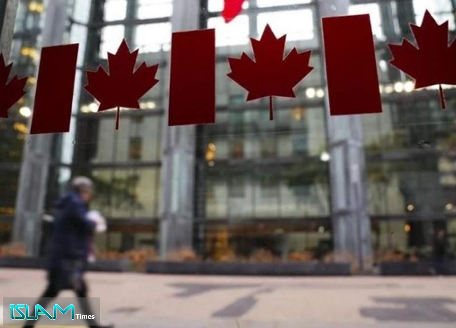Official Data Show Canada Headed for Recession