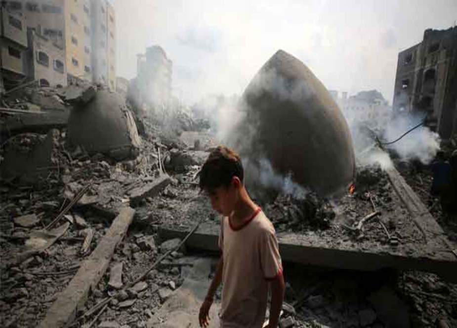 صیہونی فوج کا غزہ میں مسجد پر حملہ، 50 نمازی شہید