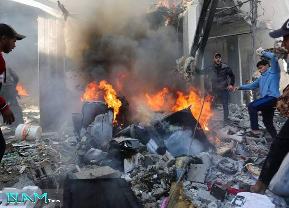 Dozens Martyred In ‘Israeli’ Strike on Residential Building South Gaza