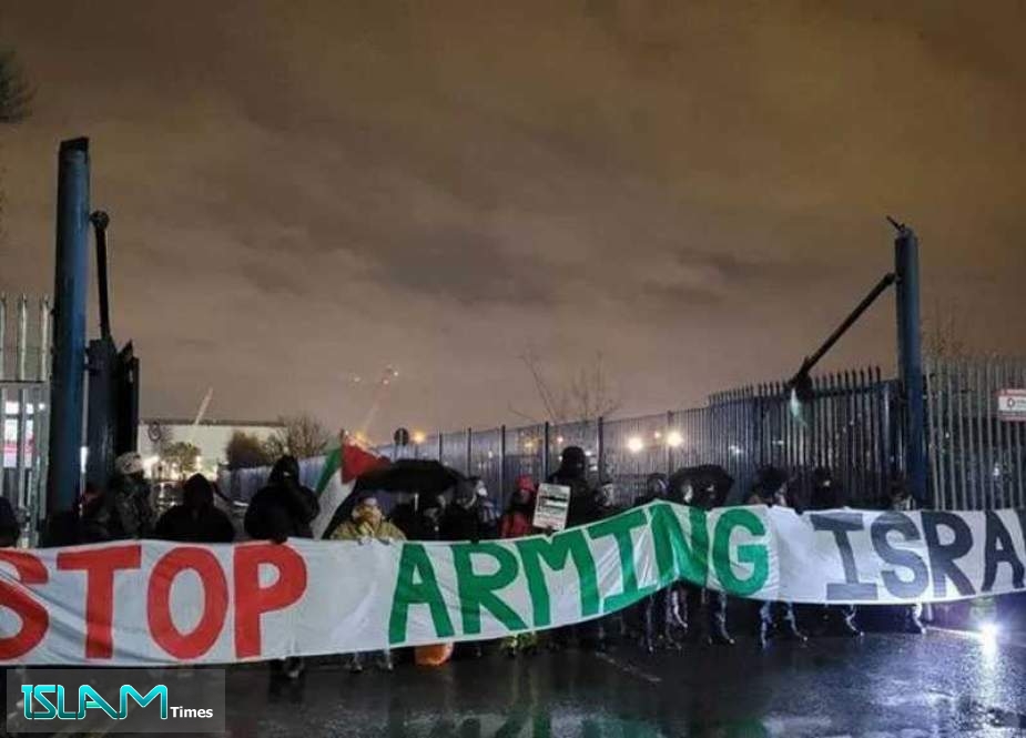 Protesters Blockade UK Factories Building F-35 Warplane Parts Used By ‘Israel’